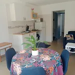 1 Arum, La Sapiniere-24300-parc-3ha-piscine-etang-mini Golf *