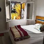 1 Arum, La Sapiniere-24300-parc-3ha-piscine-etang-mini Golf *