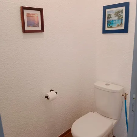 1 Arum, La Sapiniere-24300-parc-3ha-piscine-etang-mini Golf *