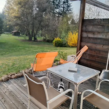 Feriehus 1 Arum, La Sapiniere-24300-parc-3ha-piscine-etang-mini Golf