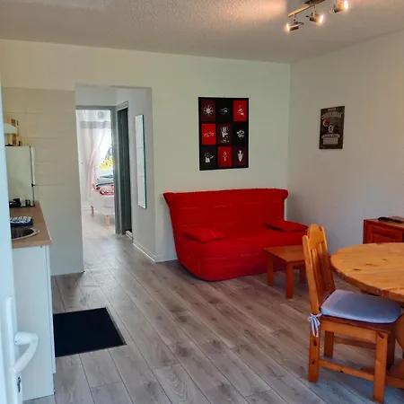Feriehus 1 Arum, La Sapiniere-24300-parc-3ha-piscine-etang-mini Golf *