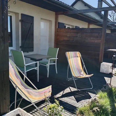 1 Arum, La Sapiniere-24300-parc-3ha-piscine-etang-mini Golf Feriehus